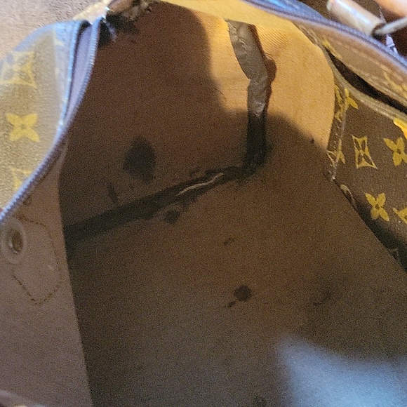 Lv bag a true vintage in like great condition - Picture 8 of 15